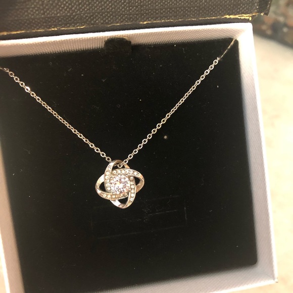 Crystal Pendant & Necklace - Picture 6 of 7